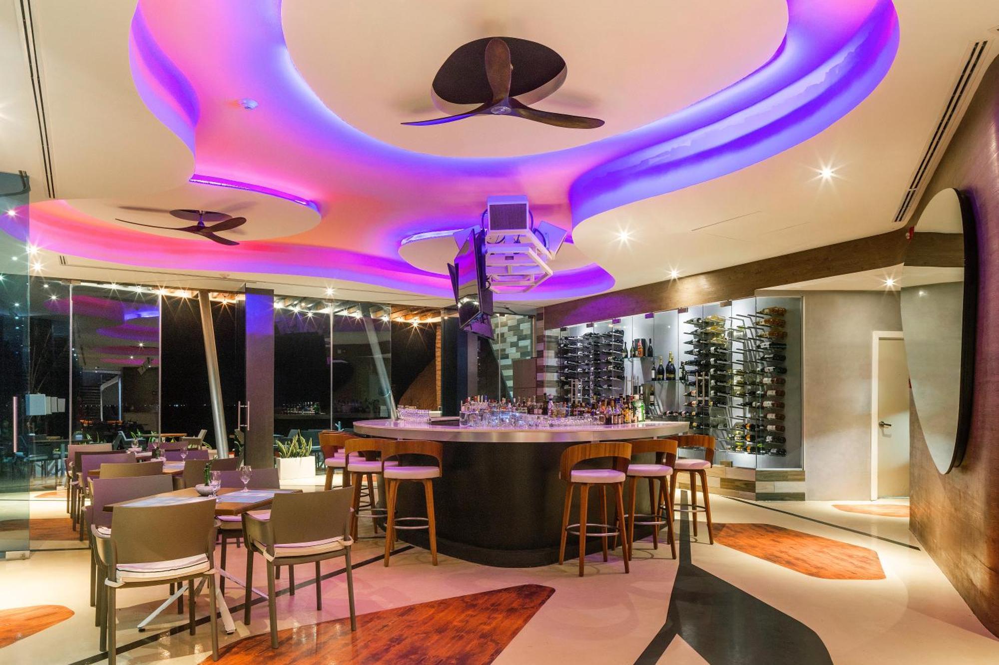 The Carmen Hotel - Ocean Front (Adults Only) Playa del Carmen Esterno foto